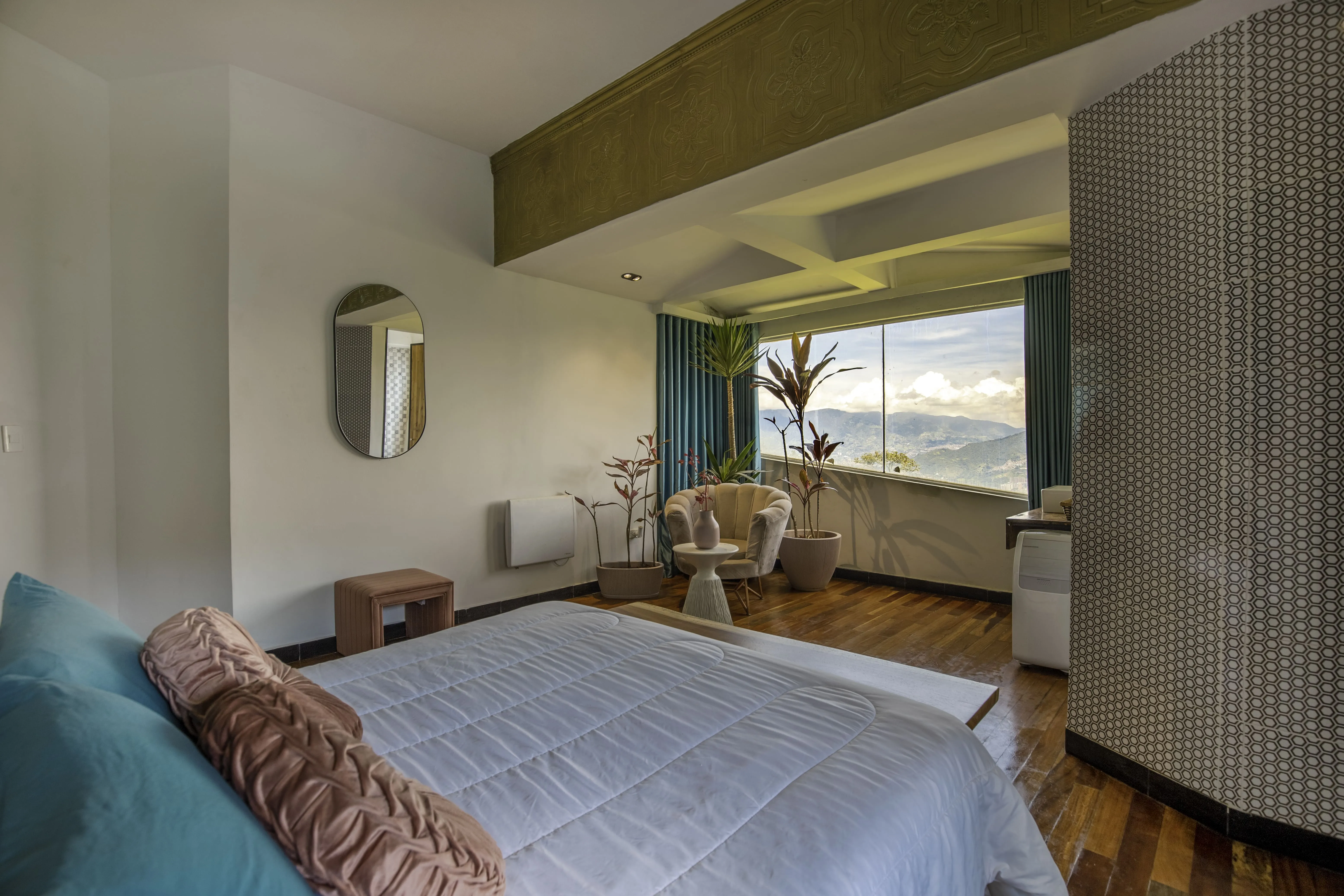 Luxury Bedrooms image